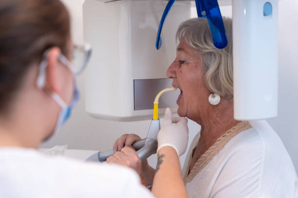 Best Emergency Tooth Extraction in Hayfield, MN