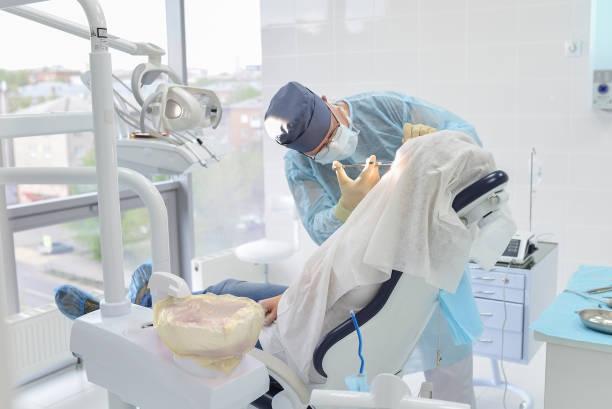 Best Emergency Tooth Extraction in Hayfield, MN
